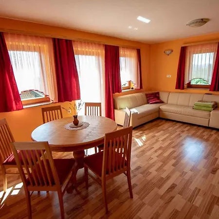 In - Dolenjska & Bela Krajina Unter- & Weisskrain 26093 Casa vacanze *