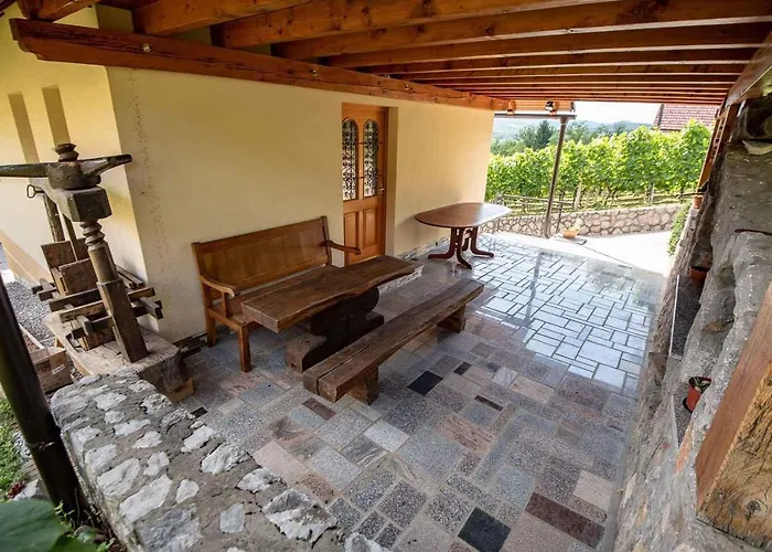 In - Dolenjska & Bela Krajina Unter- & Weisskrain 26093 Casa vacanze